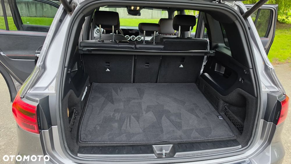 Mercedes-Benz GLB 200 mHEV AMG Line 7G-DCT - 23
