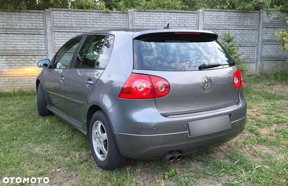 Volkswagen Golf 1.6 FSI Goal - 5