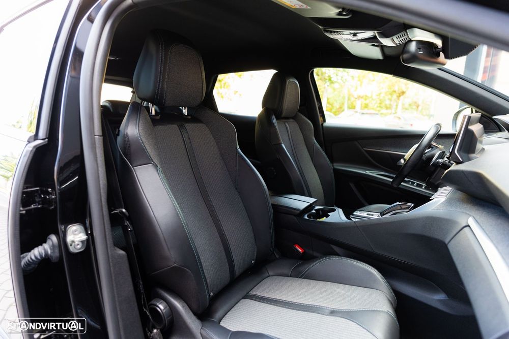 Peugeot 3008 1.6 Hybrid Allure e-EAT8 - 19