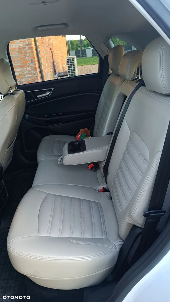 Ford Edge - 5