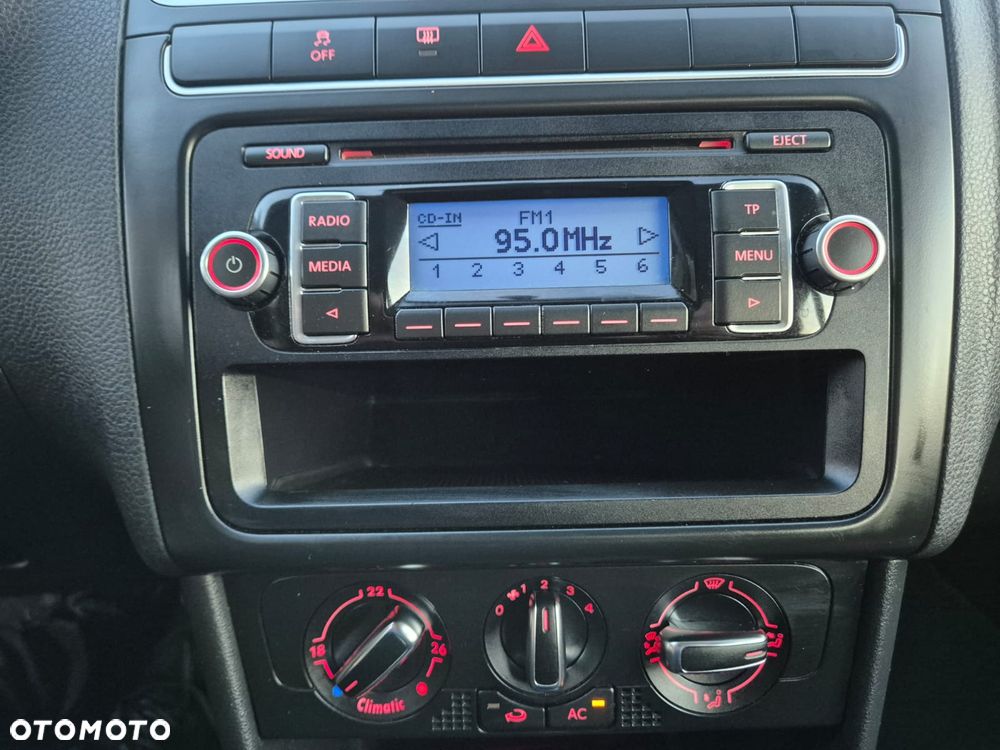 Volkswagen Polo - 18