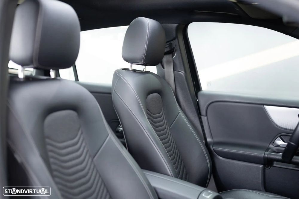 Mercedes-Benz GLA 180 d Business Solutions - 19