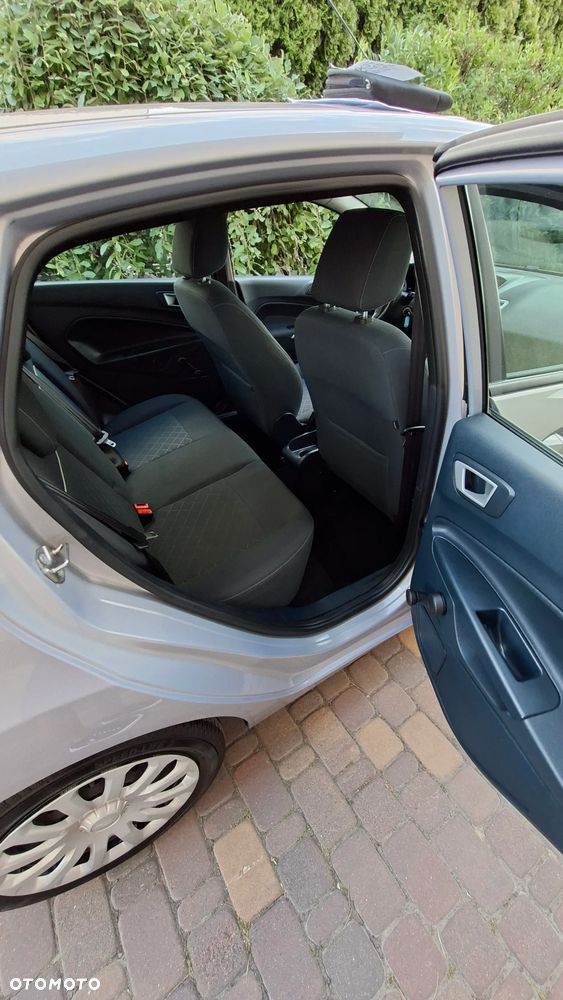 Ford Fiesta 1.25 Trend EU5 - 12