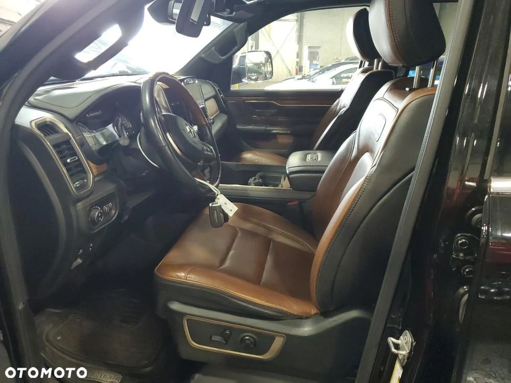 RAM 1500 Crew Cab Shortbed Longhorn - 7