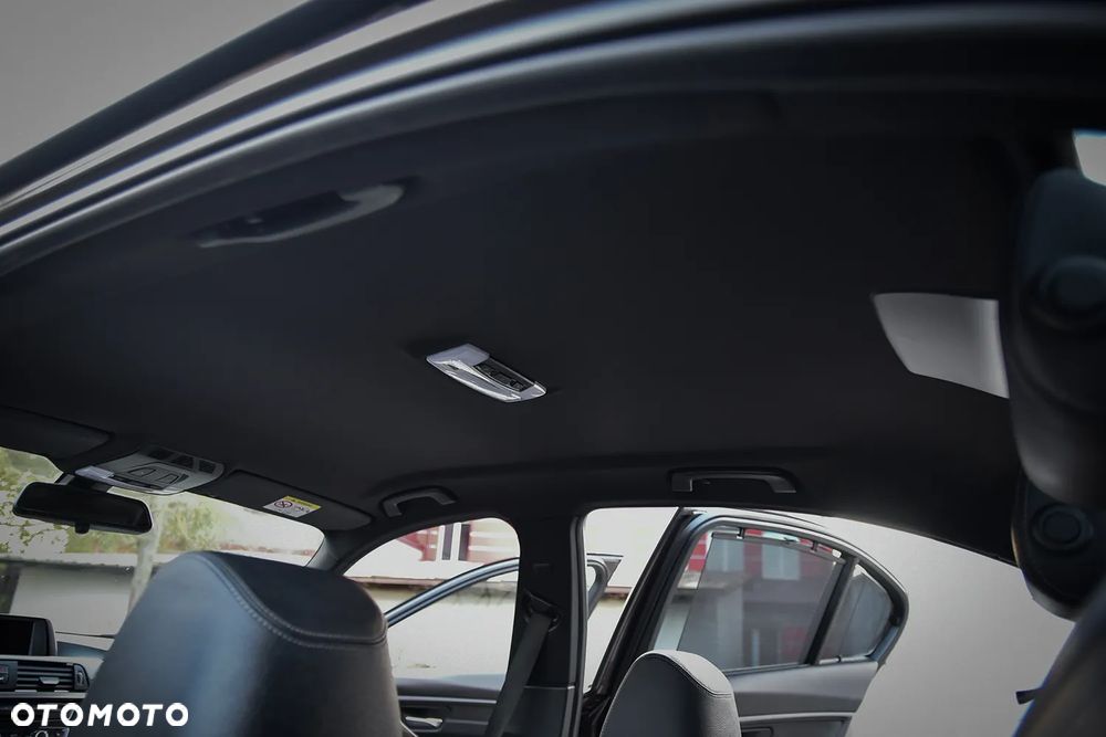 BMW Seria 3 316i Modern Line - 37