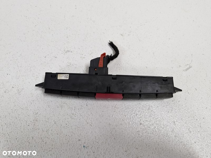 FIAT DOBLO 2 II PANEL PRZEŁĄCZNIK PRZYCISKI ŚWIATEŁ AWARYJNYCH 7356014310 - 4