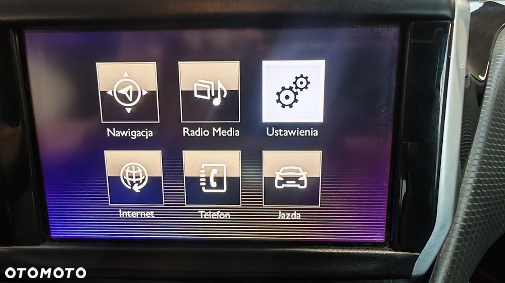 Peugeot 2008 1.6 BlueHDi Allure - 12