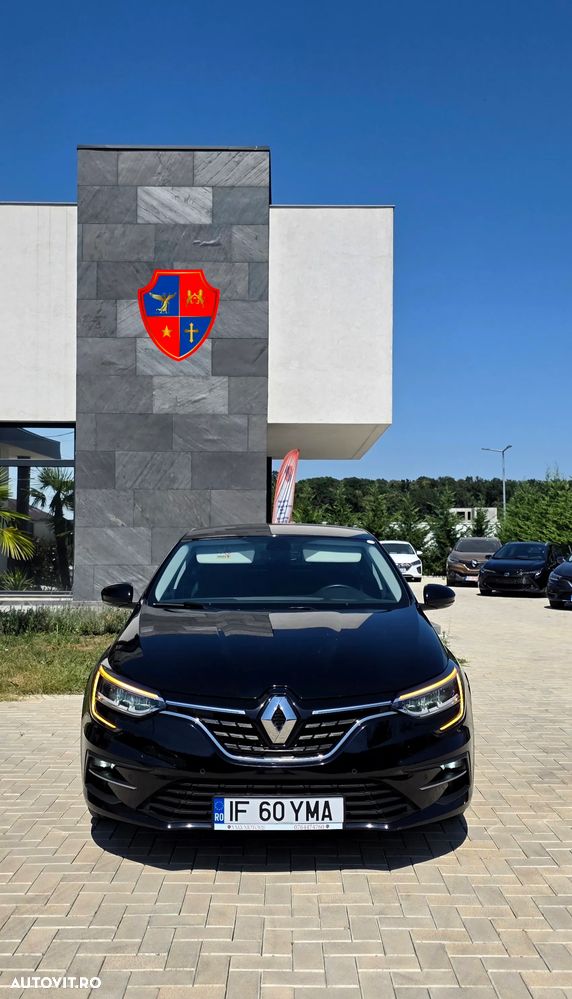 Renault Megane TCe 140 EDC GPF Techno - 3