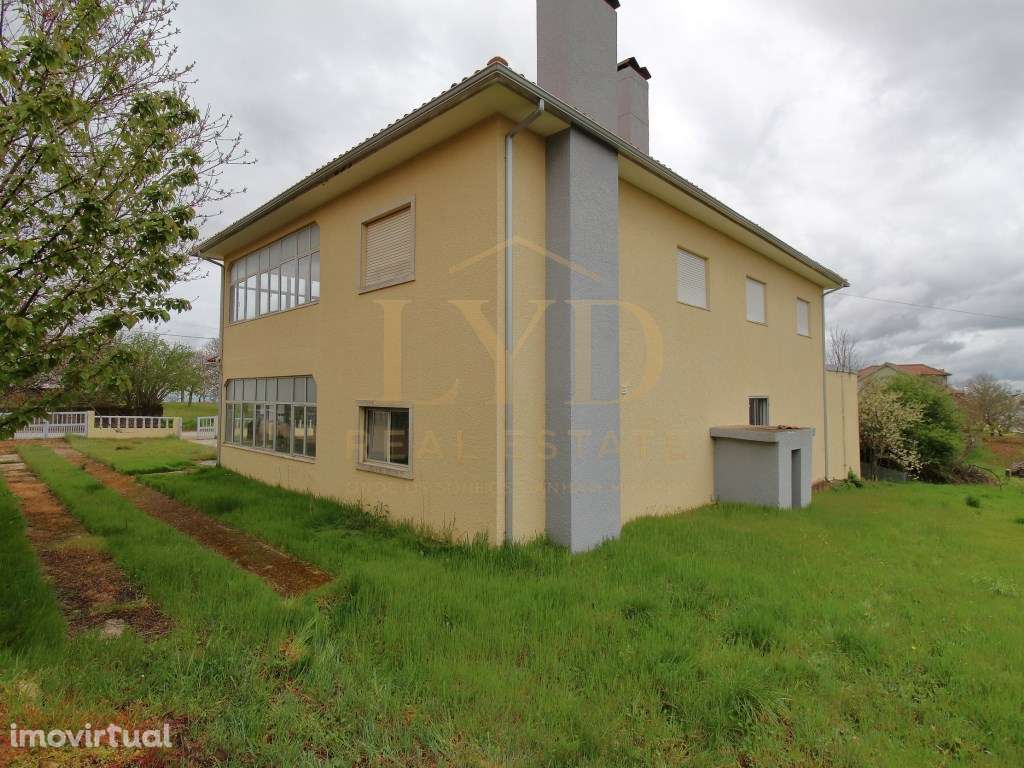 Moradia T3 Vilarinho Valpaços - Grande imagem: 3/20