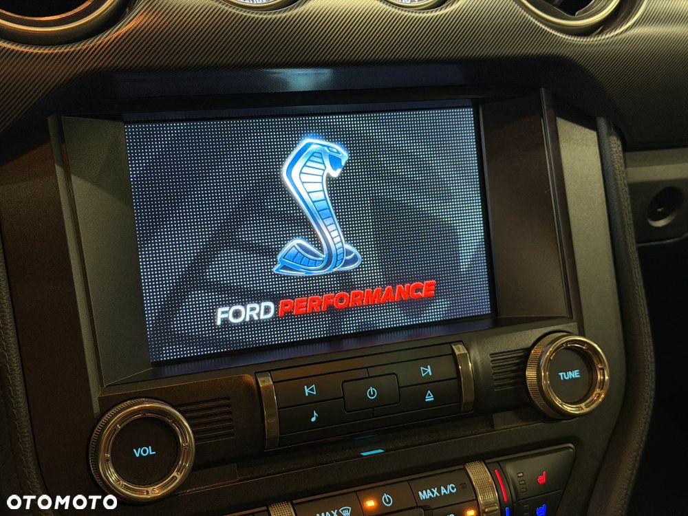 Ford Mustang - 37