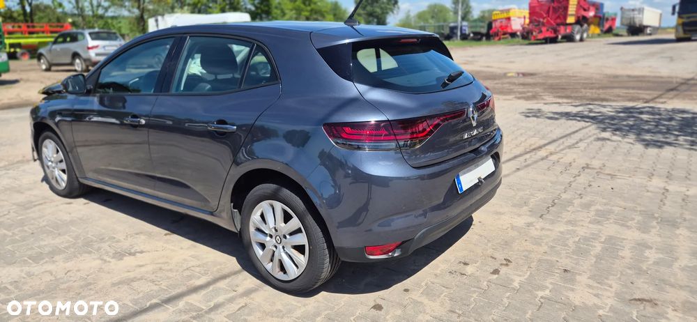 Renault Megane - 9