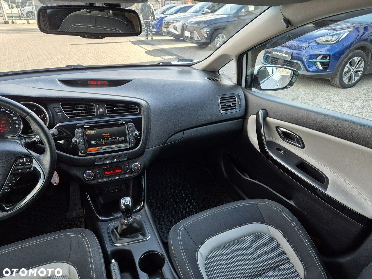 Kia Ceed - 17