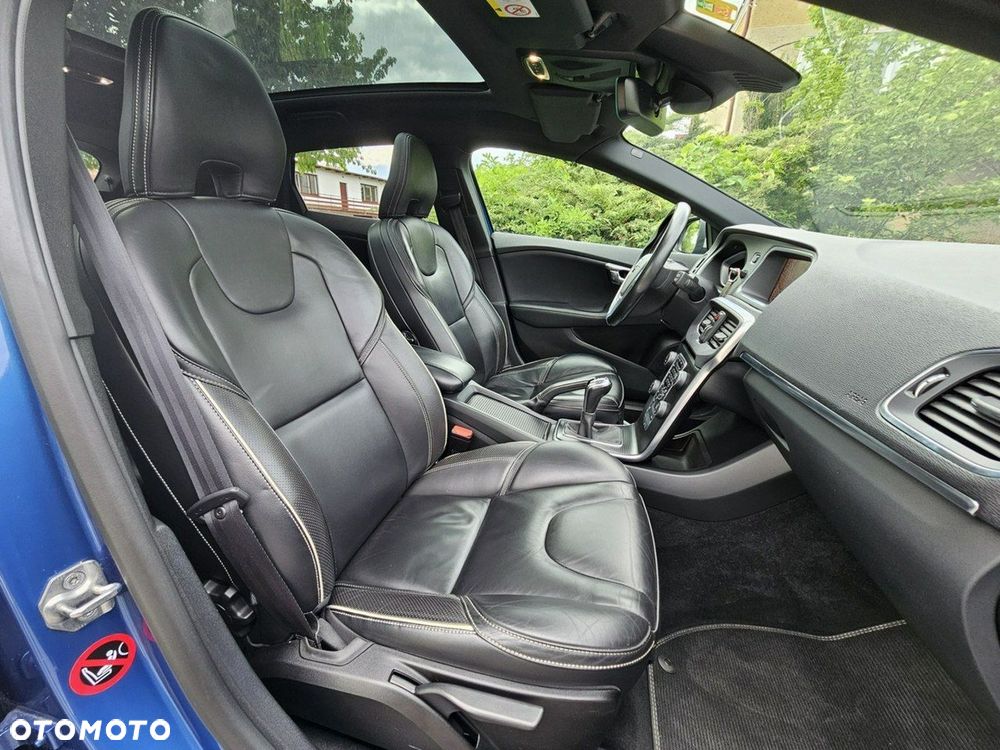 Volvo V40 T2 RDesign - 15