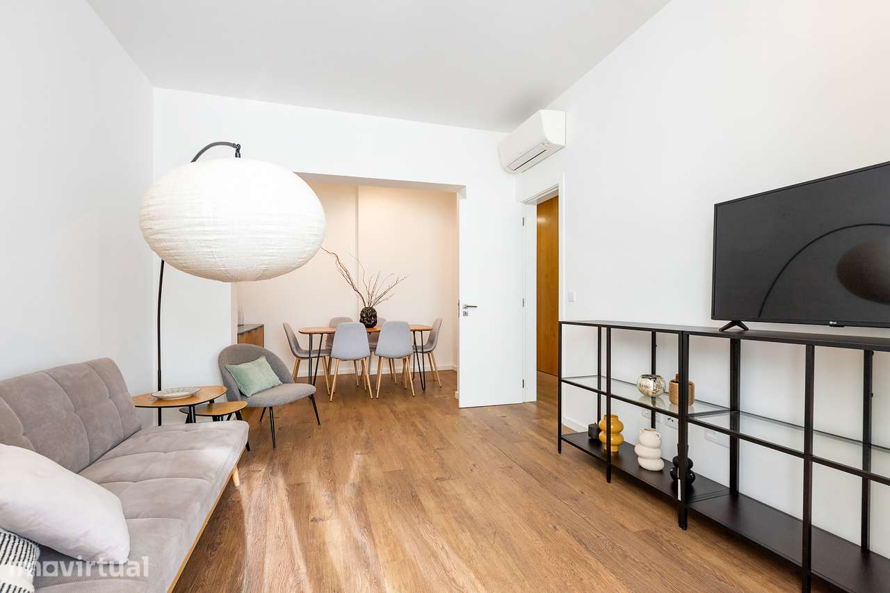 Apartamento T3 Totalmente Remodelado | Penha de França - Grande imagem: 2/25