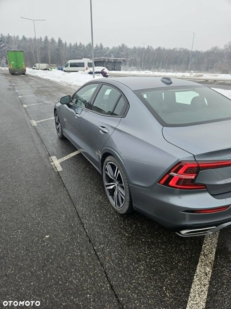 Volvo S60 B5 B AWD R-Design - 6