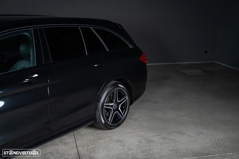 Mercedes-Benz C 300 de AMG Line - 11