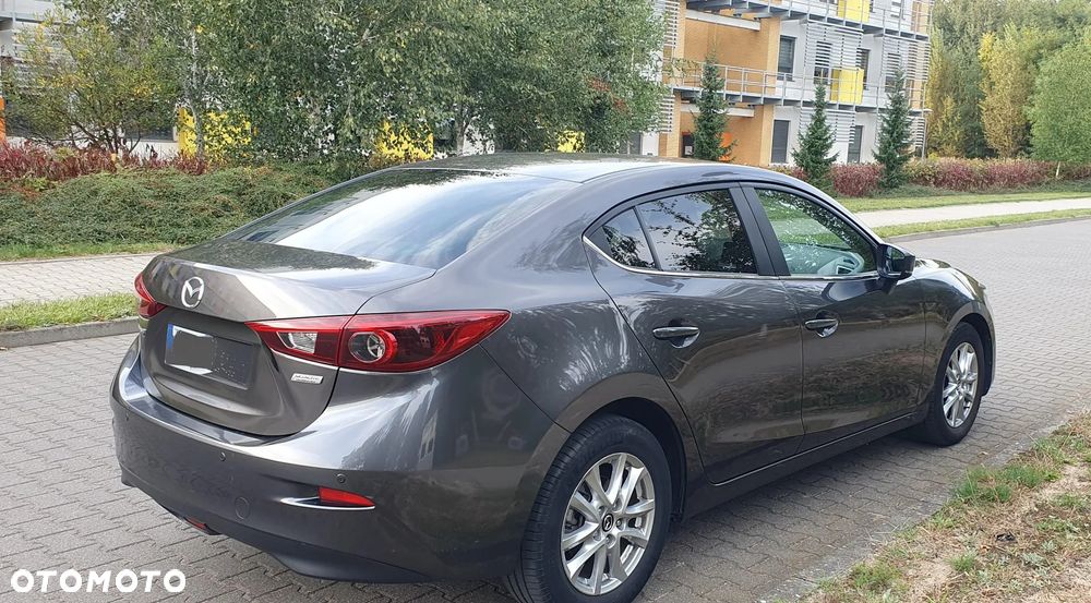 Mazda 3 - 1