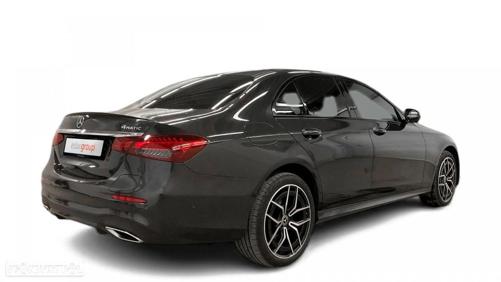 Mercedes-Benz E 300 de 4Matic 9G-TRONIC - 2