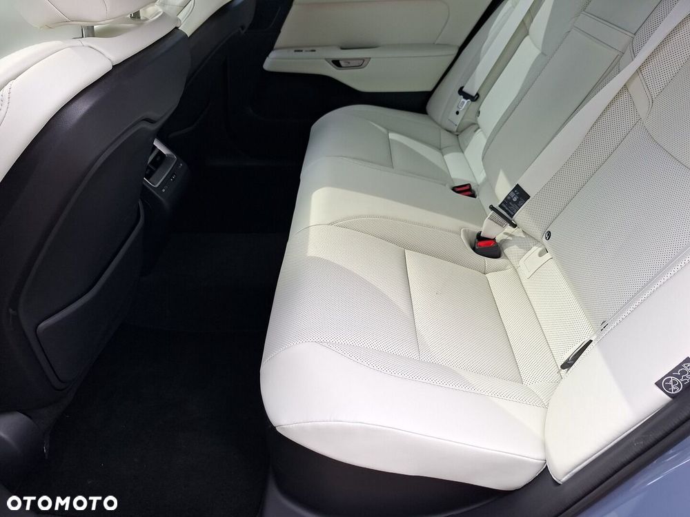 Lexus ES 500e Prestige AWD - 15