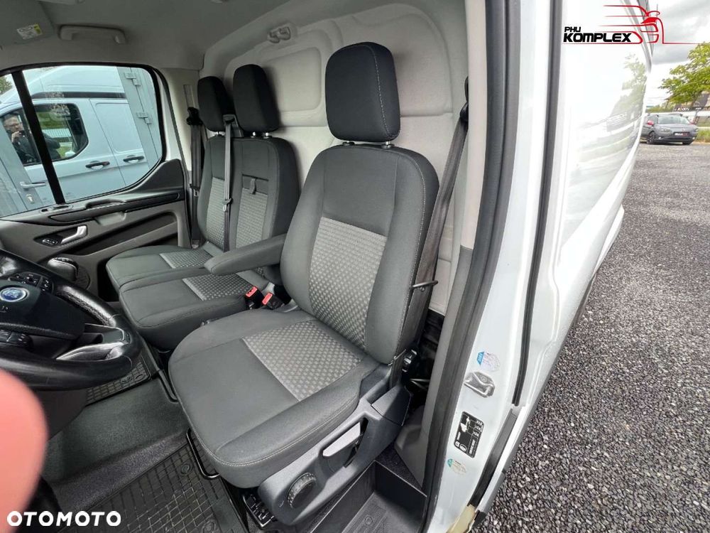Ford Transit Custom - 12
