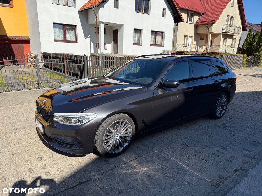 BMW Seria 5 2017 photo 4