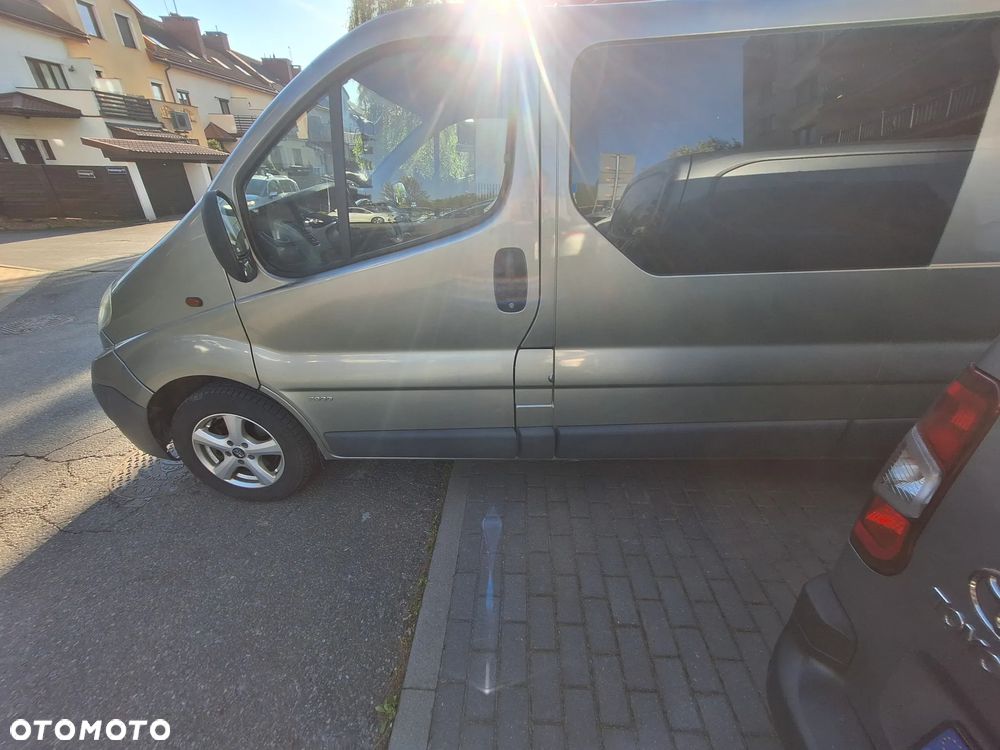 Opel Vivaro - 9