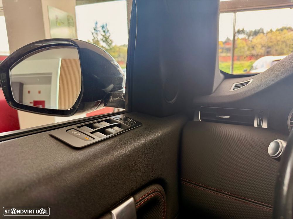 Land Rover Discovery Sport 2.0 eD4 R-Dynamic 7L - 19