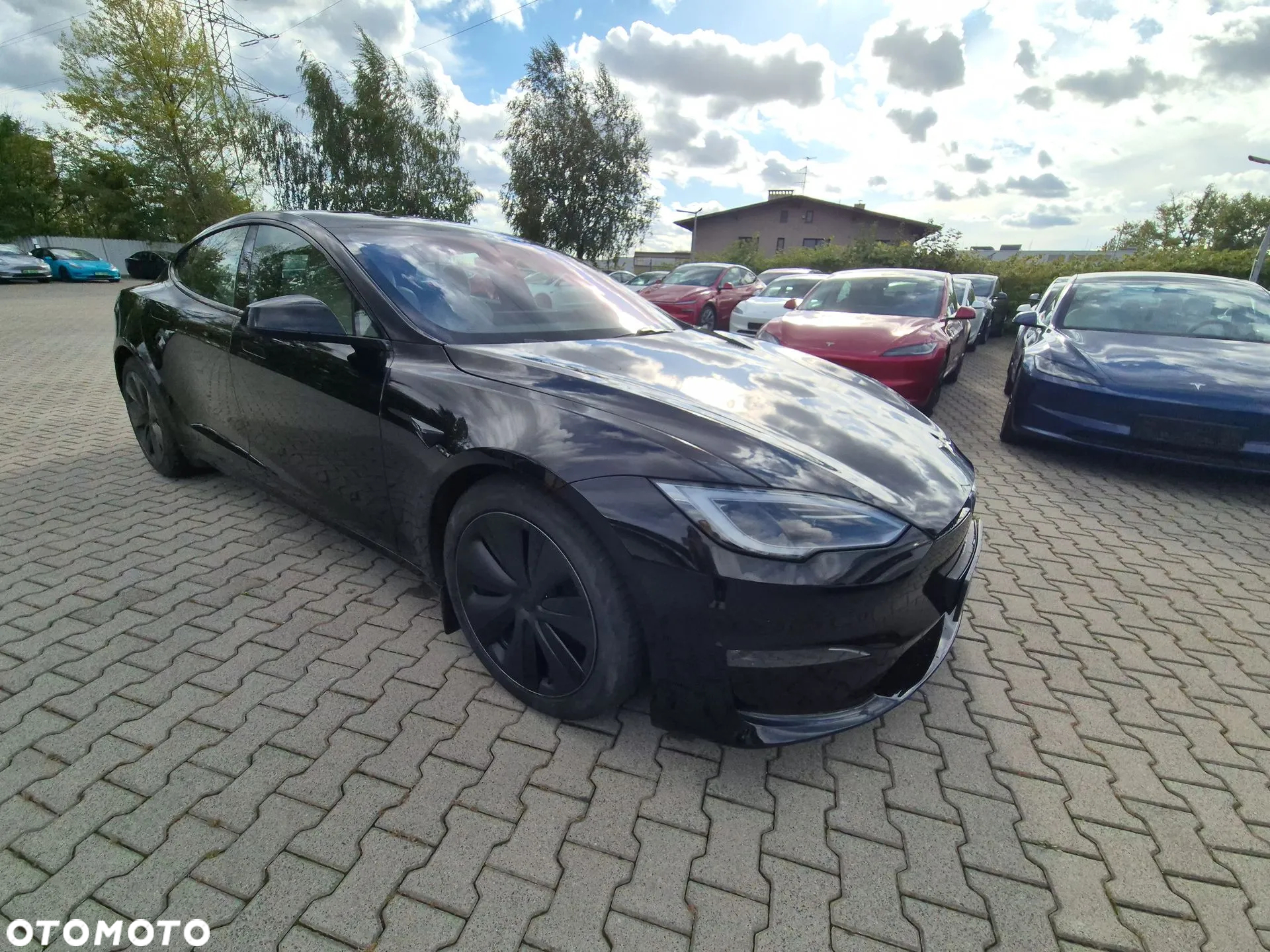 Tesla Model S Plaid - 9