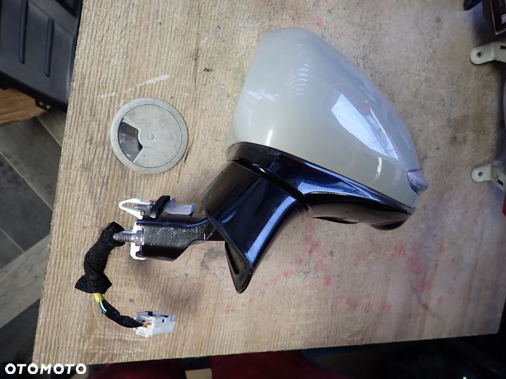 HYUNDAI SANTA FE IV LUSTERKO LEWE EUROPA 9+1 PIN - 2