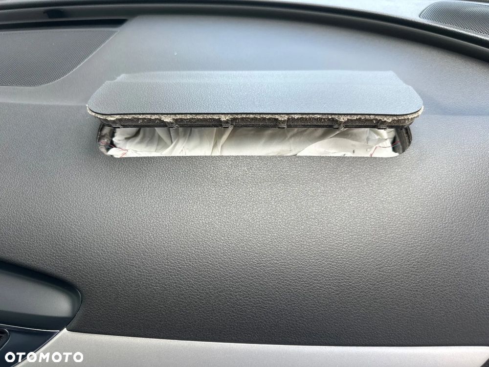 Audi A6 Avant 2.0 TDI quattro S tronic - 10