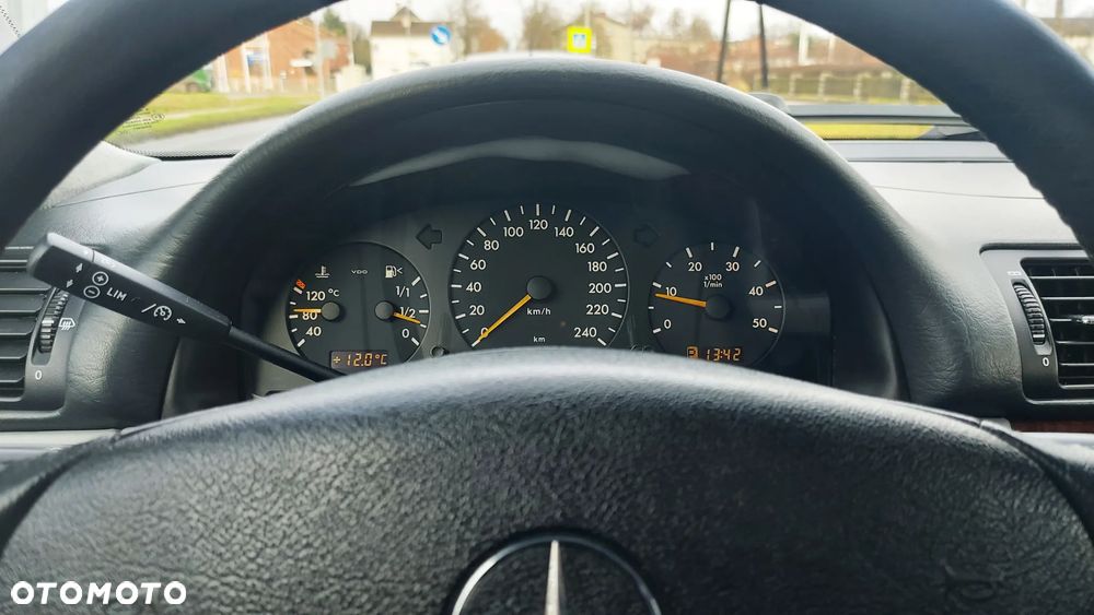 Mercedes-Benz ML - 10