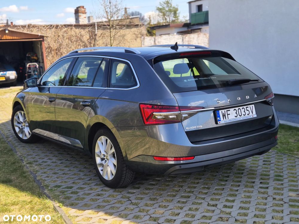 Skoda Superb 2.0 TDI Ambition - 4