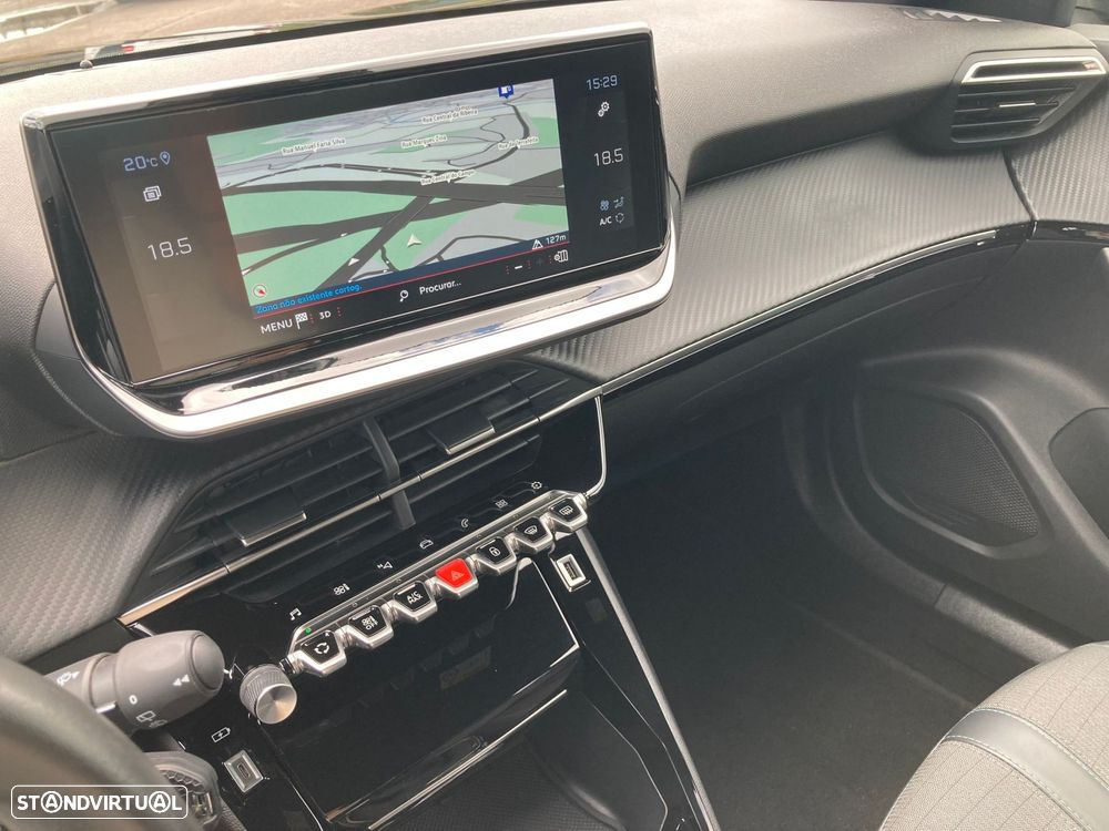 Peugeot 2008 1.2 PureTech Allure Pack - 12