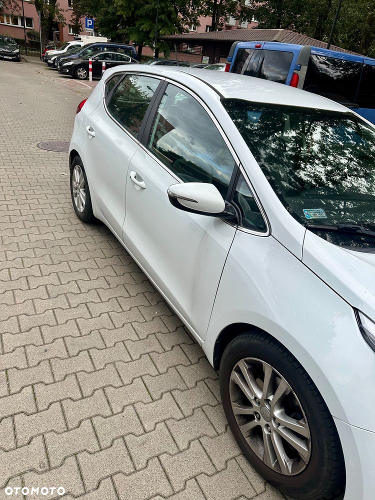 Kia Ceed 1.6 GDI XL - 2