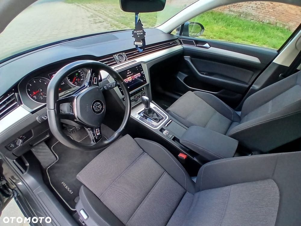 Volkswagen Passat 1.8 TSI BMT Comfortline DSG - 20