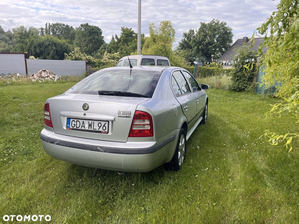 Skoda Octavia - 4