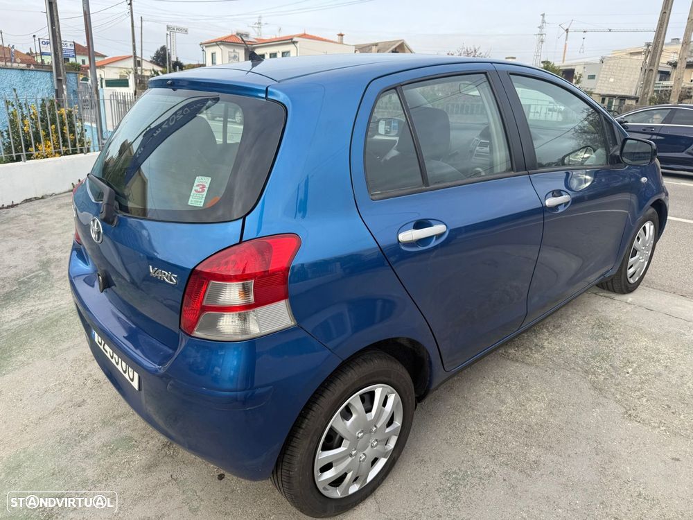 Toyota Yaris 1.4 D-4D AC Manual - 4