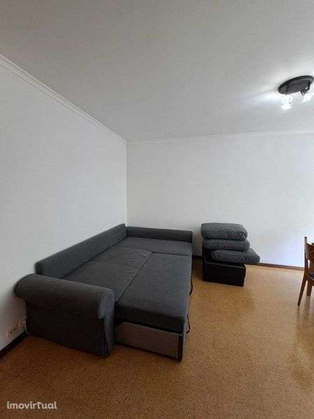 Apartamento T0 Carnide  - Arrendamento - Grande imagem: 5/12