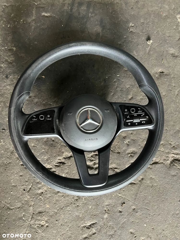 Kierownica sprinter 907 z poduszką - 1