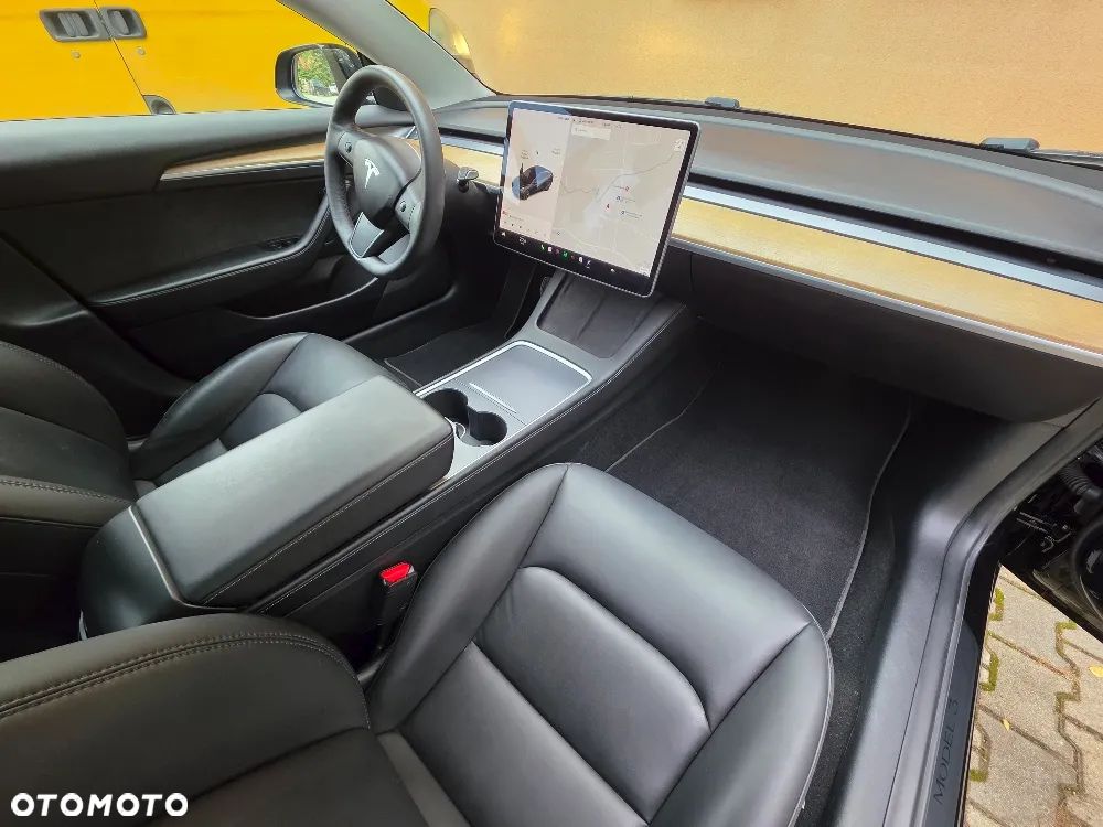 Tesla Model 3 Langstreckenbatterie Allradantrieb Dual Motor - 18