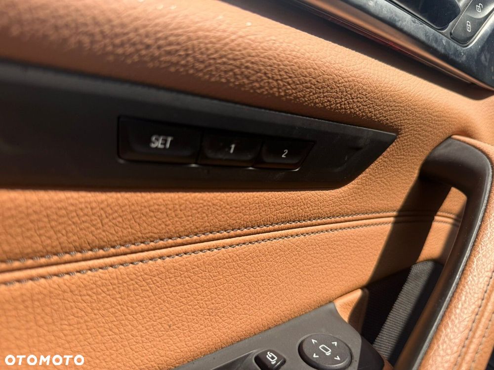 BMW Seria 5 530d xDrive mHEV Luxury Line - 23