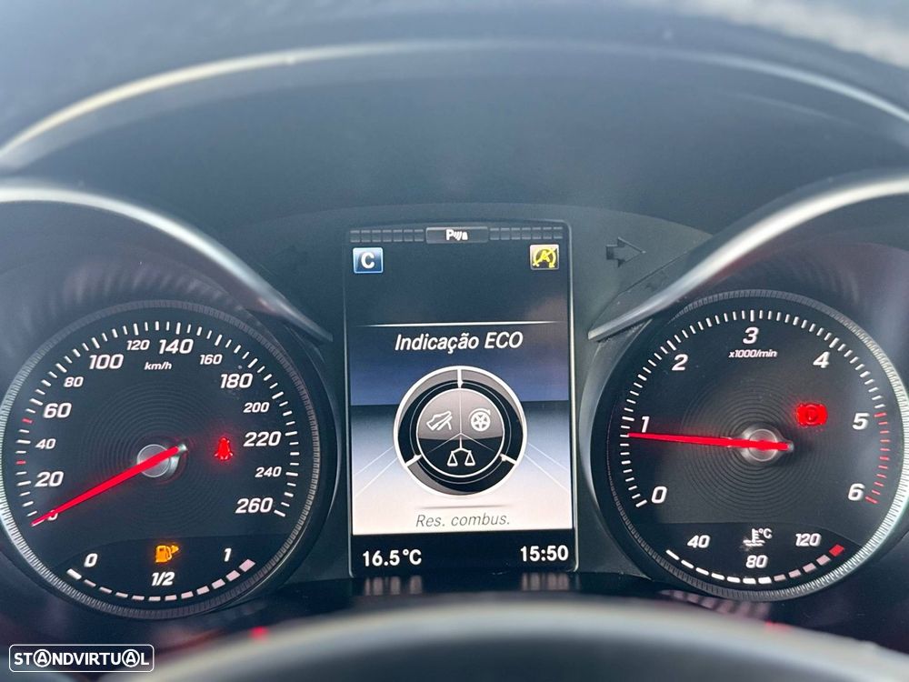 Mercedes-Benz C 180 d AMG Line - 39