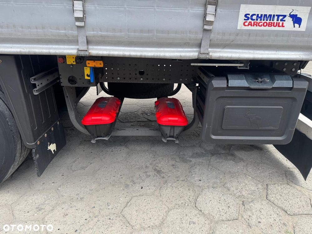 Schmitz Cargobull CARGOBULL SCB - 11
