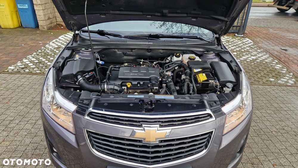 Chevrolet Cruze 1.4T LTZ+ - 12
