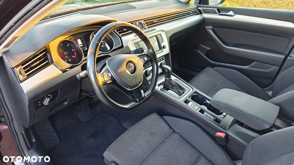 Volkswagen Passat 2.0 TDI BMT Comfortline DSG - 30