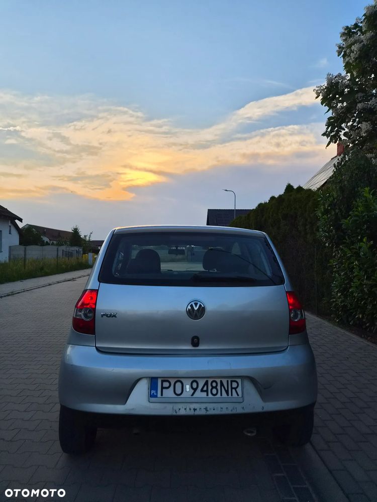 Volkswagen Fox - 2