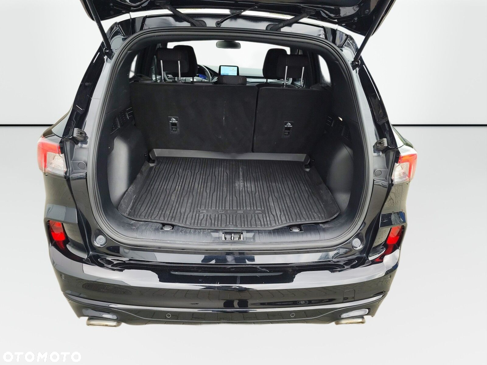 Ford Kuga - 17