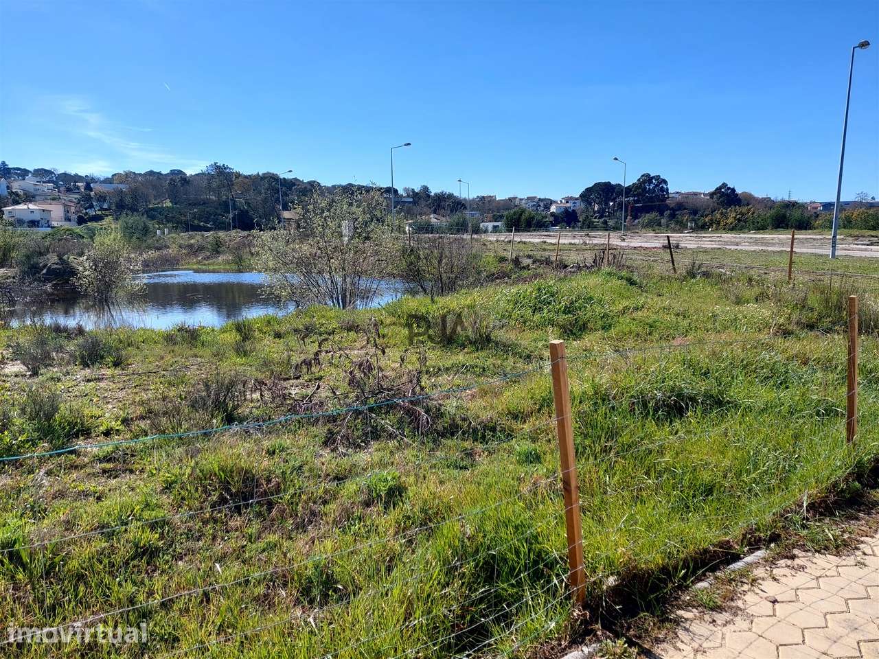 Lote para construção de prédio - 8 fogos em Mangualde - Grande imagem: 4/10