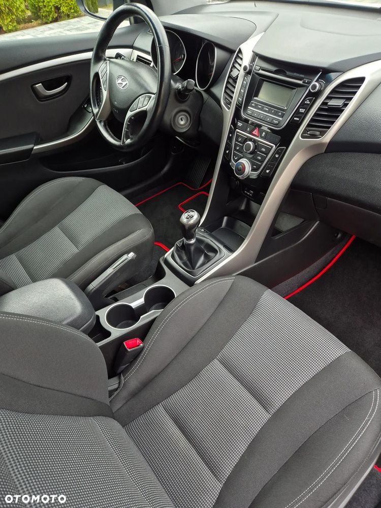 Hyundai i30 blue 1.6 CRDi Classic - 33