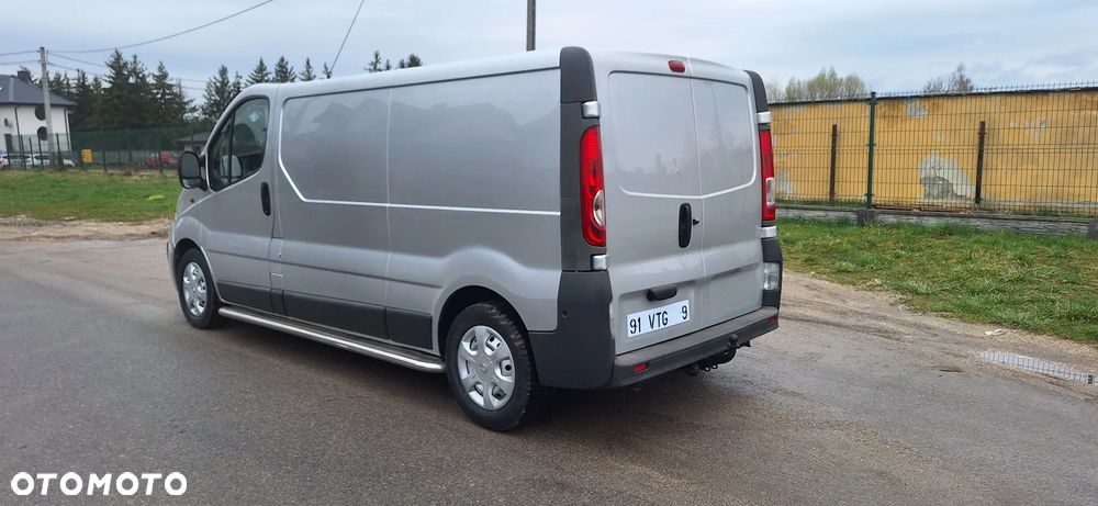 Renault Trafic - 10